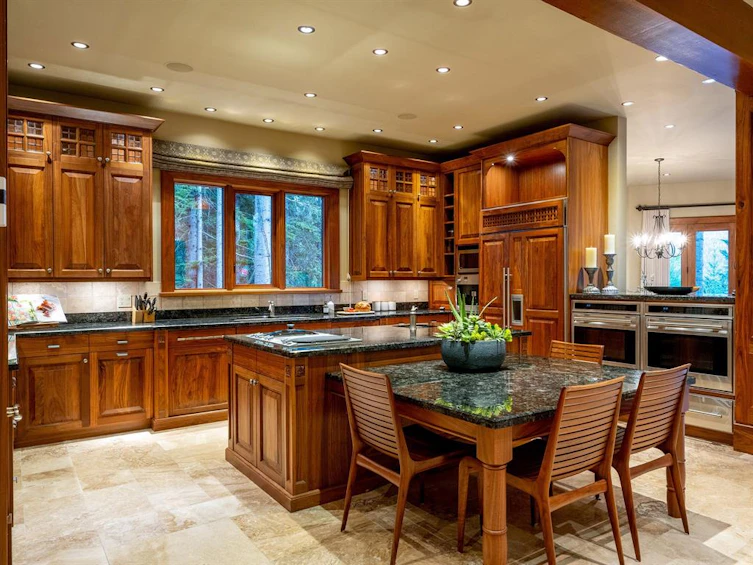 7473-7469 Treetop Lane, Whistler, BC, V8E 0E9 - 18