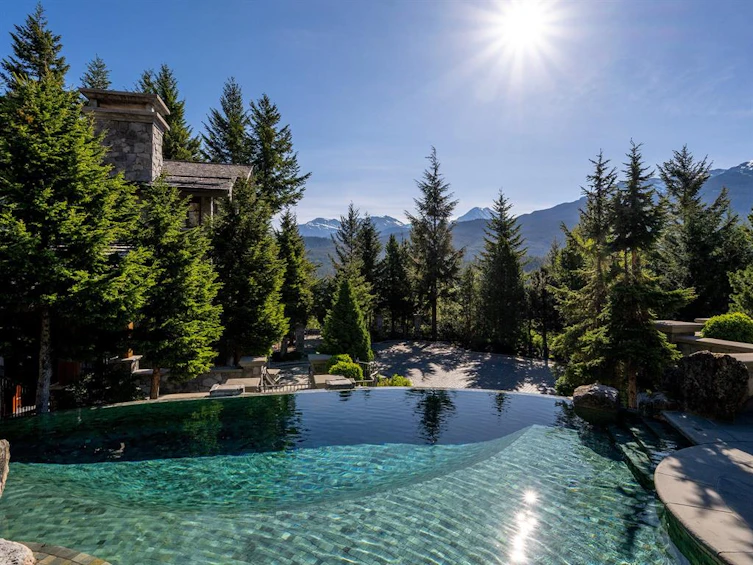 7473-7469 Treetop Lane, Whistler, BC, V8E 0E9 - 2