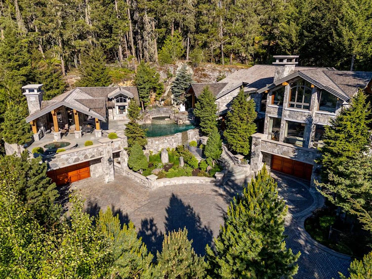 7473-7469 Treetop Lane, Whistler, BC, V8E 0E9