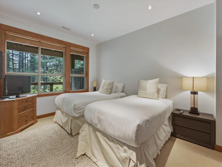 1-4668 Blackcomb Way, Whistler, BC, V8E 0Z2 - 23