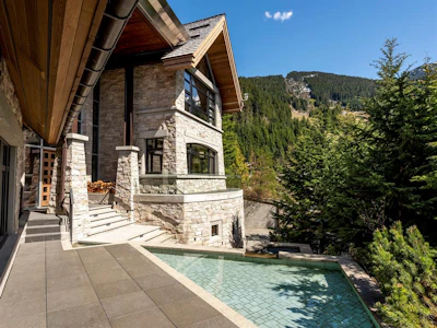 2286 Nordic Drive - 3