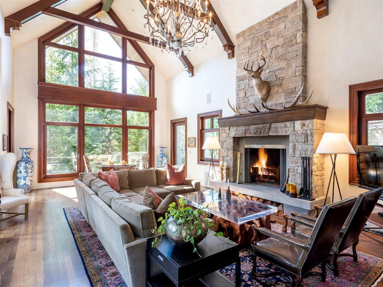 2286 Nordic Drive, Whistler, BC, V8E 0A6 - 4