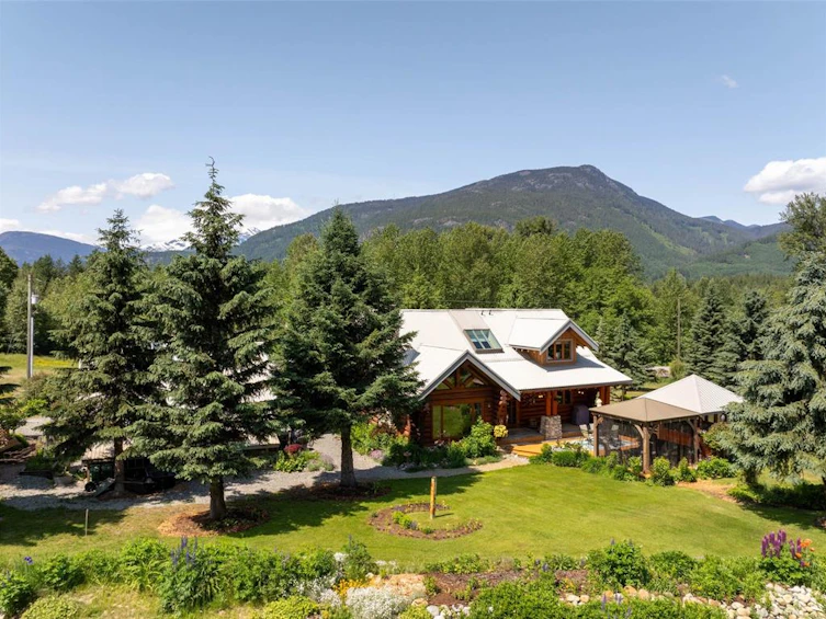 7744 Owl Ridge Road, Pemberton, BC, V0N 2K0 - 35