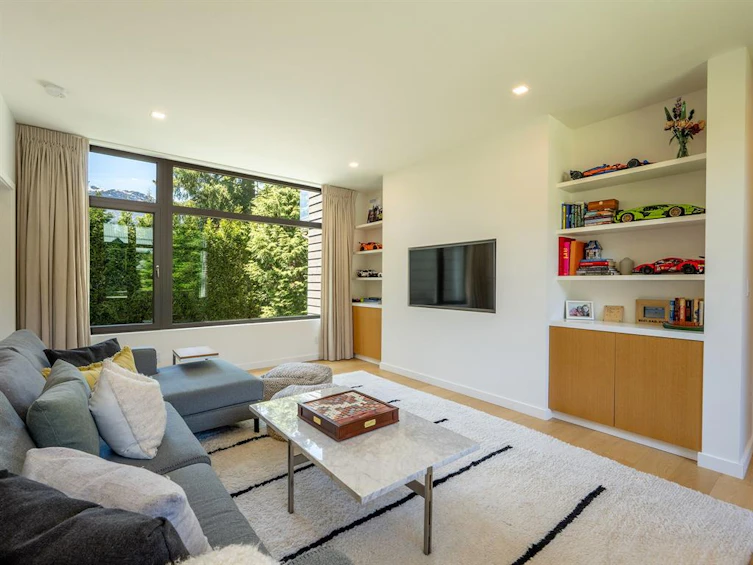 7325 Toni Sailer Lane, Whistler, BC, V8E 0E3 - 19