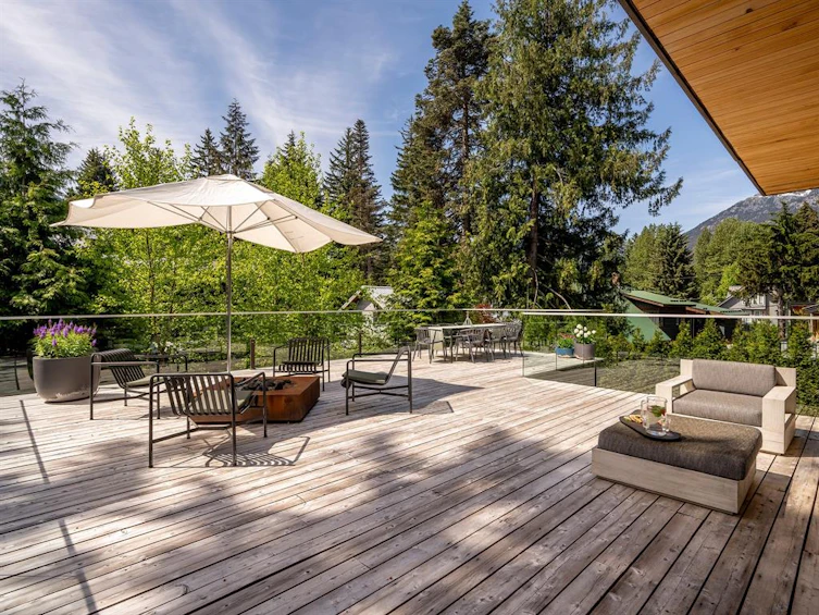 7325 Toni Sailer Lane, Whistler, BC, V8E 0E3 - 17