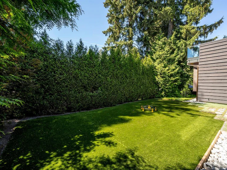 7325 Toni Sailer Lane, Whistler, BC, V8E 0E3 - 33