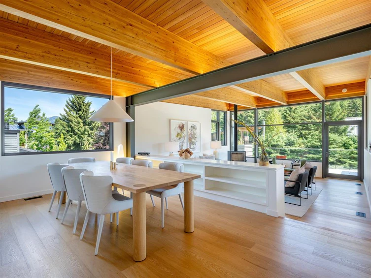 7325 Toni Sailer Lane, Whistler, BC, V8E 0E3 - 8