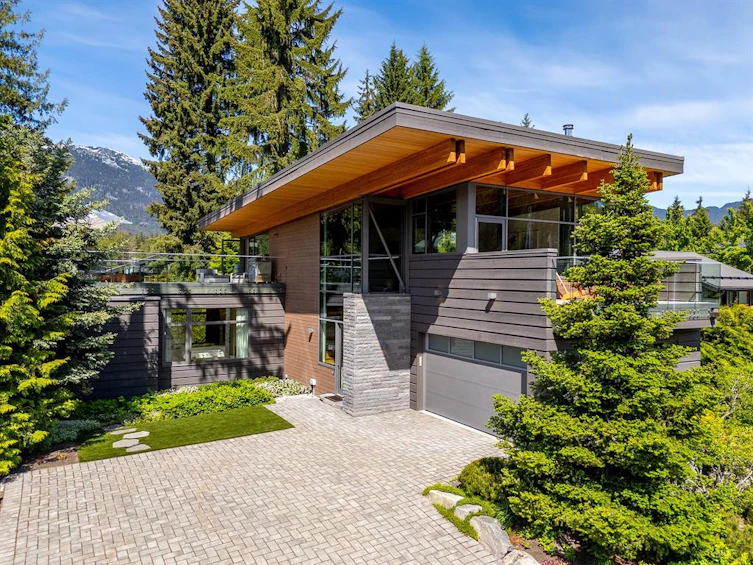 7325 Toni Sailer Lane, Whistler, BC, V8E 0E3 - 36