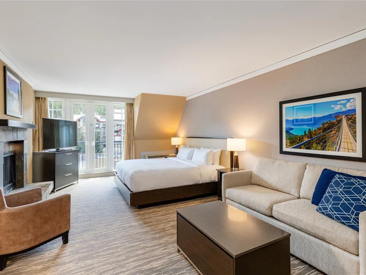 808-4050 Whistler Way, Whistler, BC, V8E 1H9 - 2