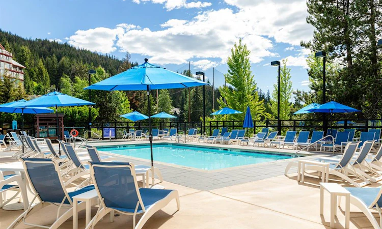 808-4050 Whistler Way