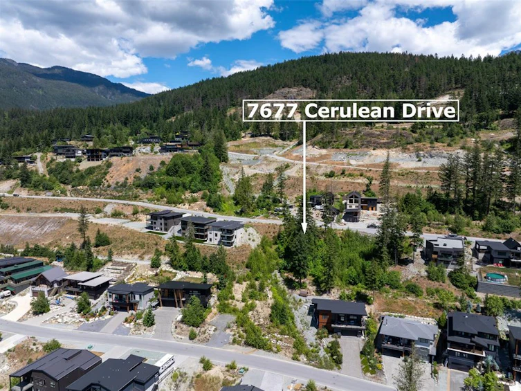 7677 Cerulean Drive, Pemberton, BC, V0N 2L3 - 2