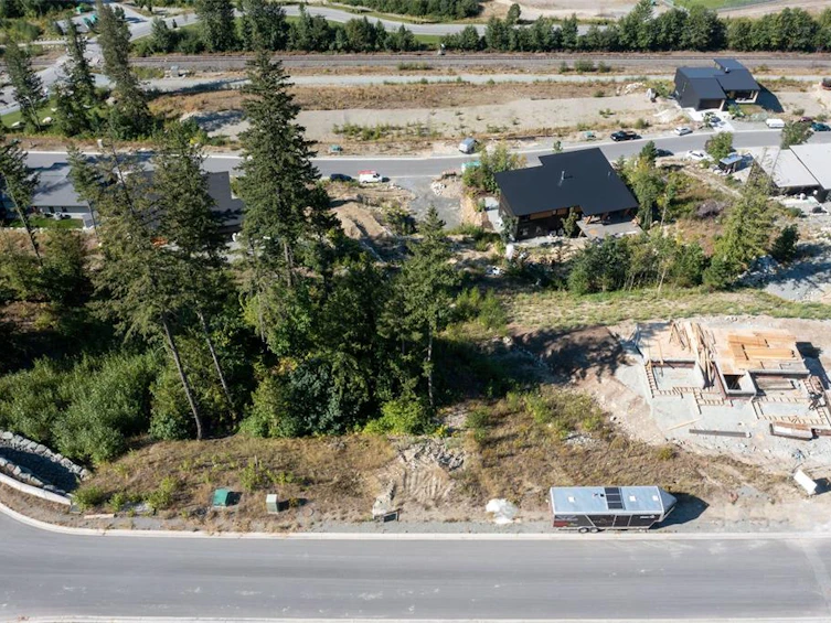 7677 Cerulean Drive, Pemberton, BC, V0N 2L3 - 3