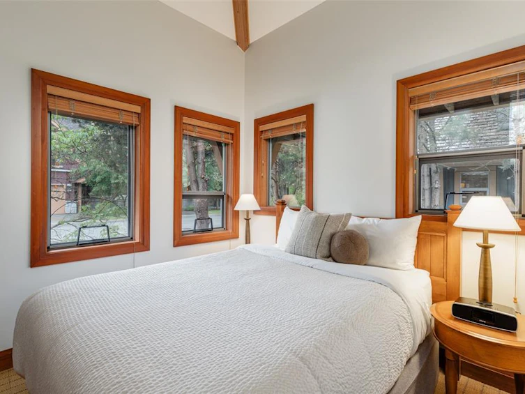 4728 Settebello Drive, Whistler, BC, V8E 0Z4 - 7