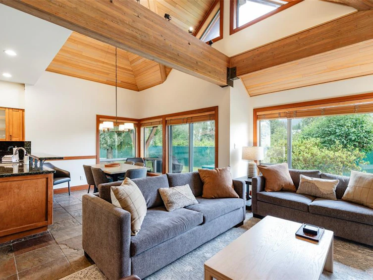 4728 Settebello Drive, Whistler, BC, V8E 0Z4 - 13