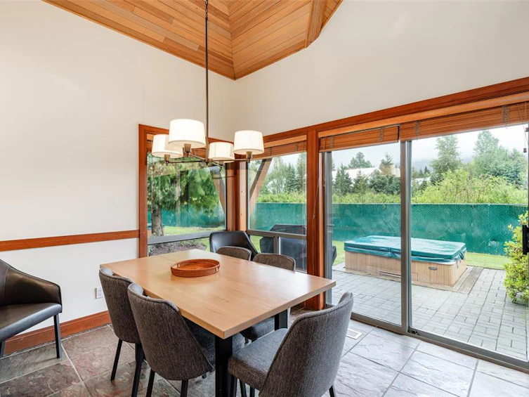 4728 Settebello Drive, Whistler, BC, V8E 0Z4 - 14