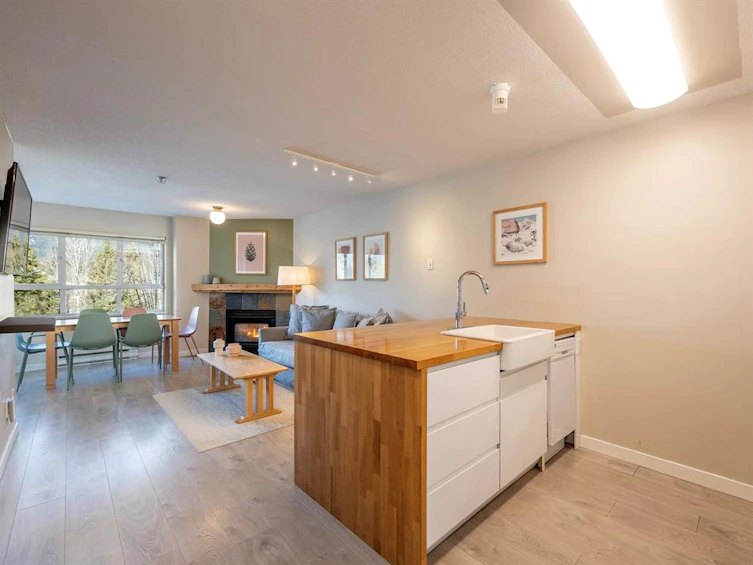 330-4350 Lorimer Road, Whistler, BC, V8E 1A5 - 7