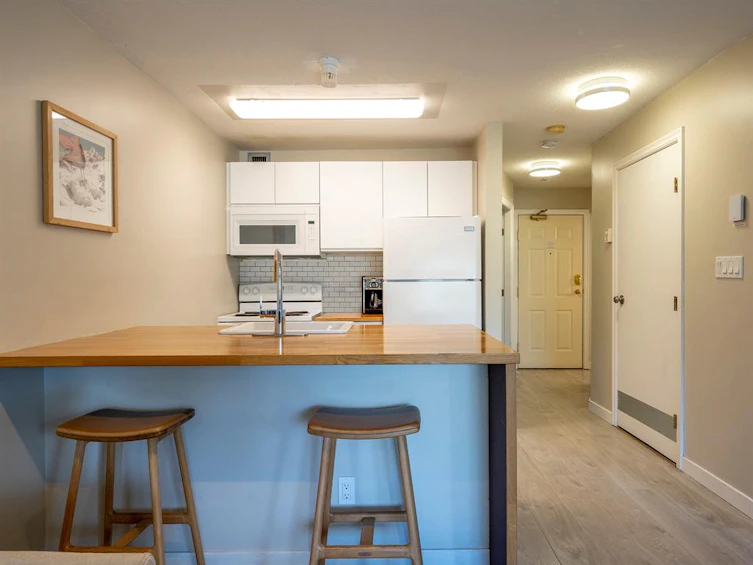 330-4350 Lorimer Road, Whistler, BC, V8E 1A5 - 9