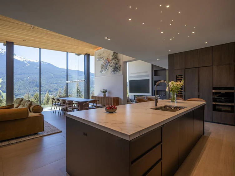 5412 Stonebridge Drive, Whistler, BC, V8E 0V9 - 11