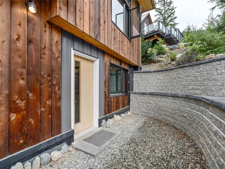1715 Wishbone Court, Pemberton, BC, V0N 2L3 - 32
