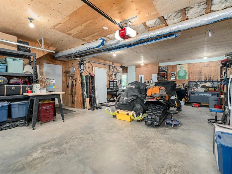 1715 Wishbone Court, Pemberton, BC, V0N 2L3 - 31
