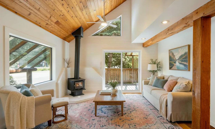 2327 Cheakamus Way