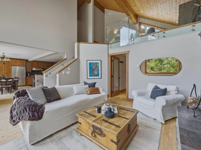 8633 Forest Ridge Drive - 4