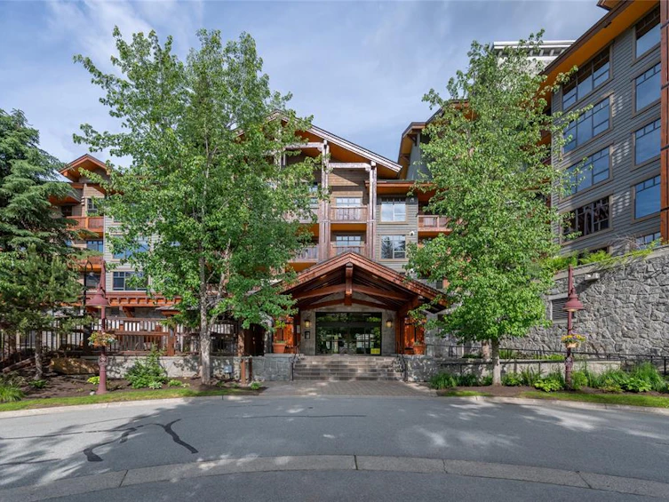 524-2202 Gondola Way, Whistler, BC, V8E 0M7