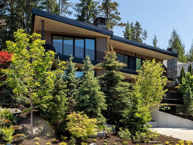 3565 Falcon Crescent, Whistler, BC, V8E 0B9