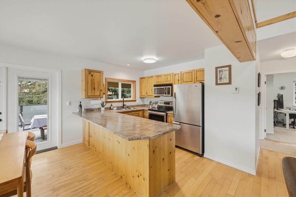 2323 Aspen Court, Whistler, BC, V8E 0A6 - 7