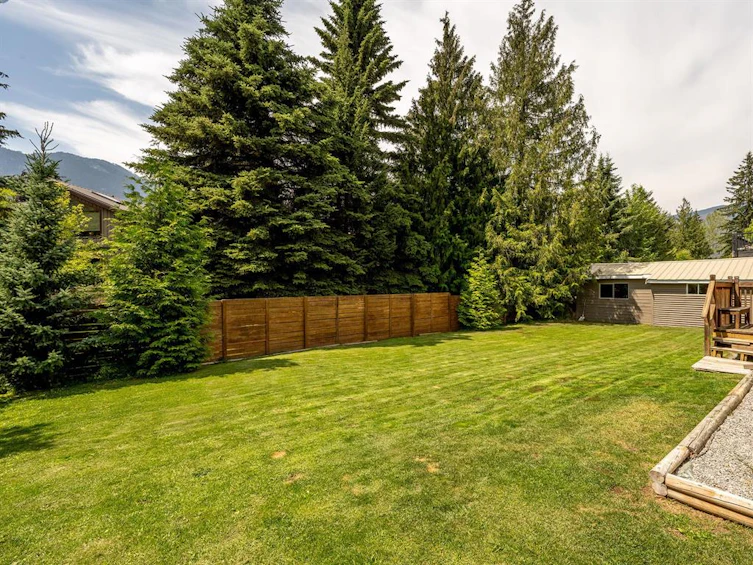 6343 Easy Street, Whistler, BC, V8E 0C5 - 23