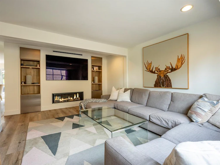6343 Easy Street, Whistler, BC, V8E 0C5 - 2