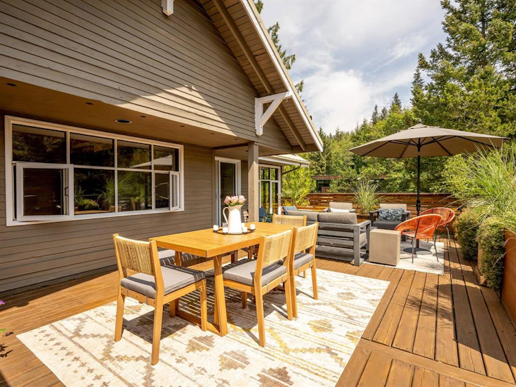 6343 Easy Street, Whistler, BC, V8E 0C5 - 6