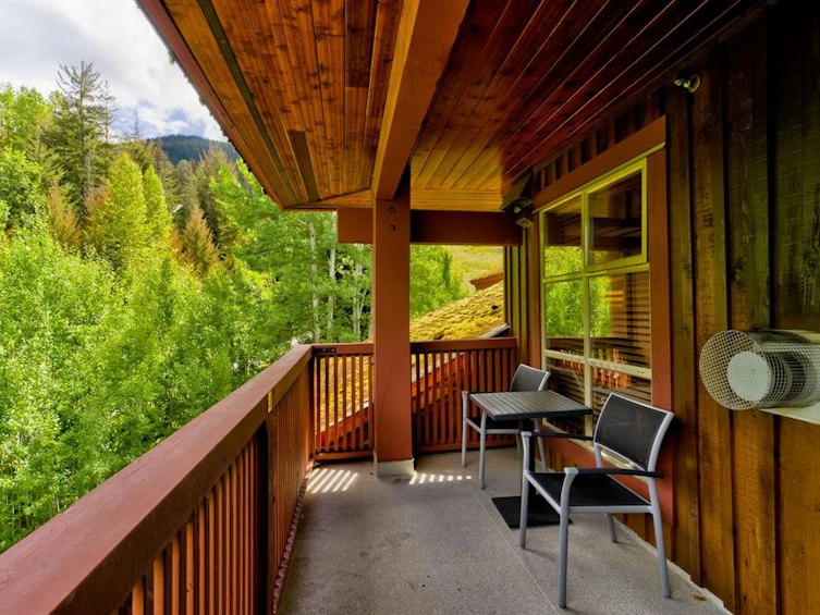 638A-2036 London Lane, Whistler, BC, V8E 0N7 - 9