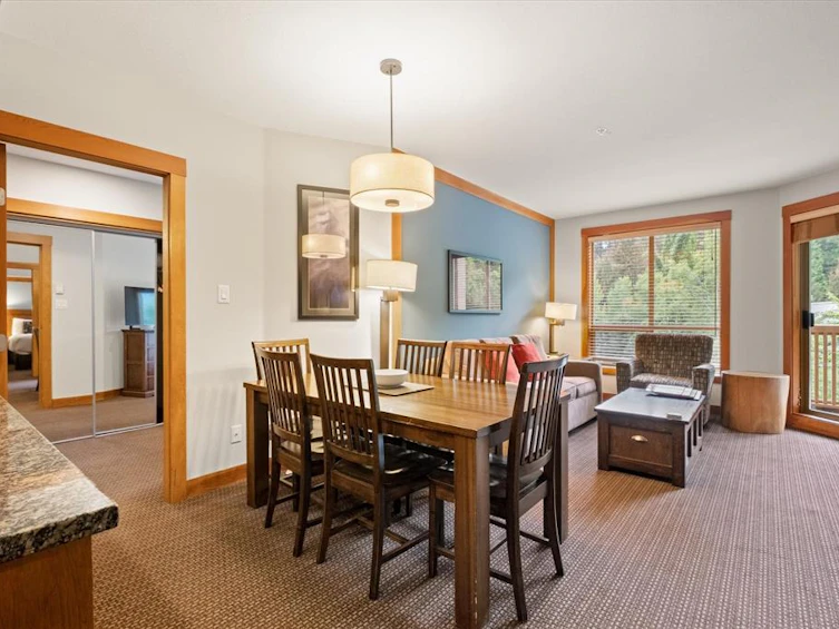 422A-2036 London Lane, Whistler, BC, V8E 0N7 - 2