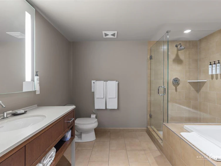 206D-2020 London Lane, Whistler, BC, V8E 0B6 - 16