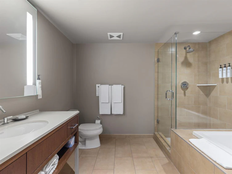206D-2020 London Lane, Whistler, BC, V8E 0B6 - 16