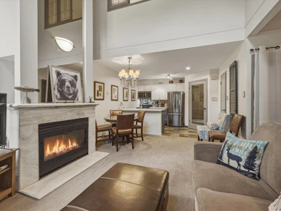 9-4510 Blackcomb Way - 3