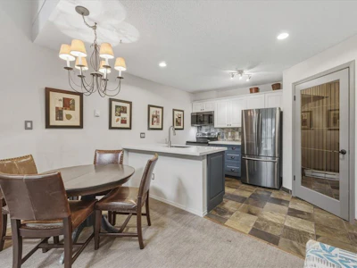 9-4510 Blackcomb Way - 4