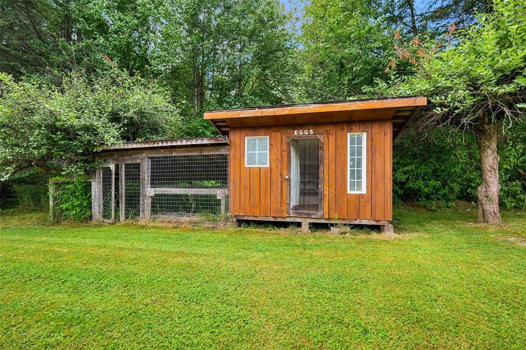 1985 Highway 99, Pemberton, BC, V0N 2K0 - 26