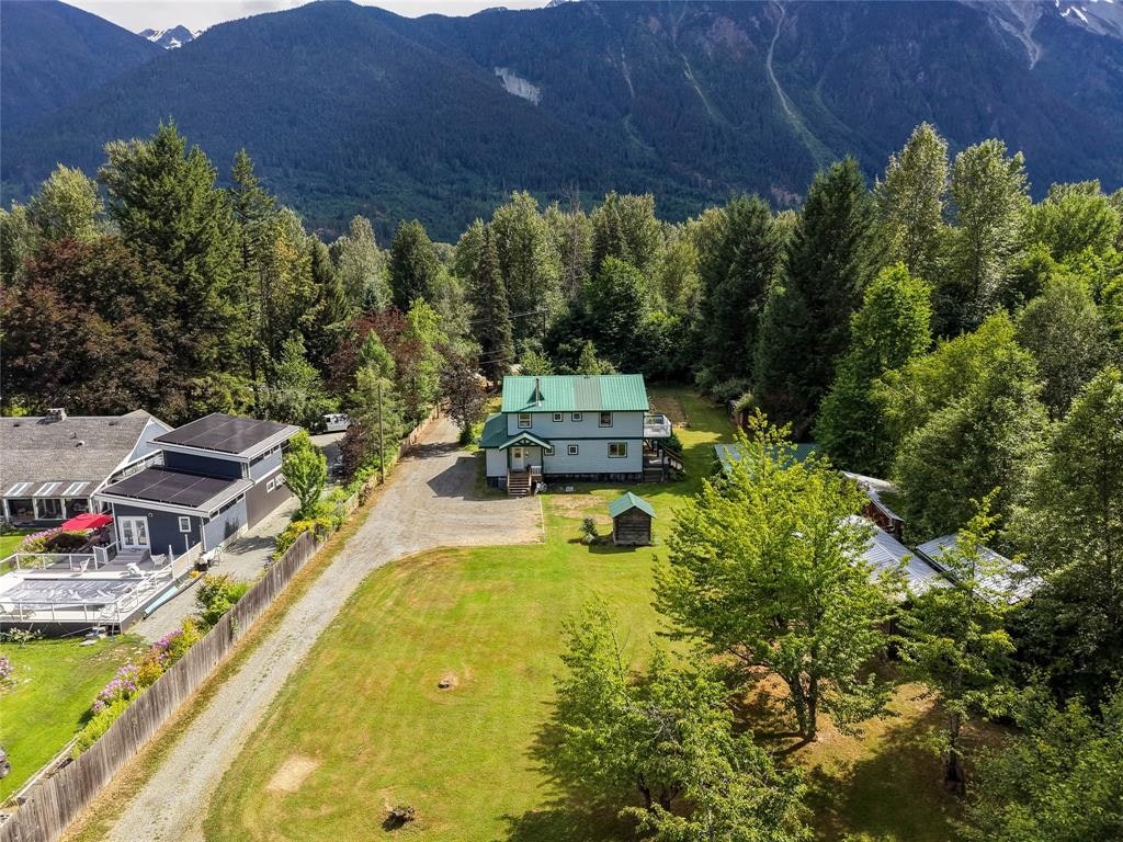 1985 Highway 99, Pemberton, BC, V0N 2K0 - 34