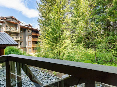 225-4660 Blackcomb Way - 4