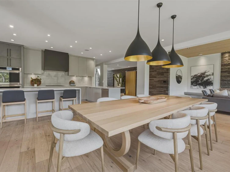 8206 Mountain View Drive, Whistler, BC, V8E 0G3 - 10