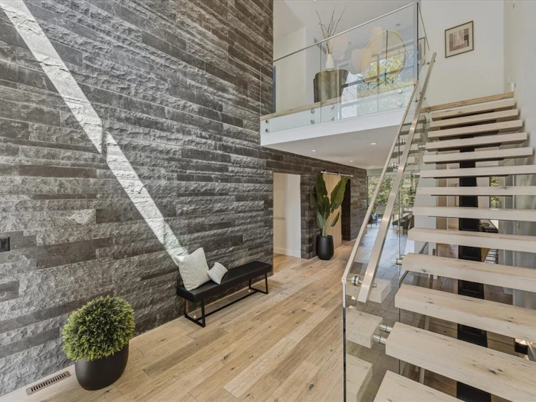 8206 Mountain View Drive, Whistler, BC, V8E 0G3 - 5