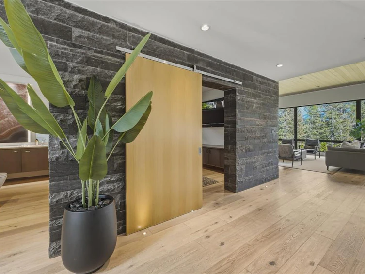 8206 Mountain View Drive, Whistler, BC, V8E 0G3 - 16
