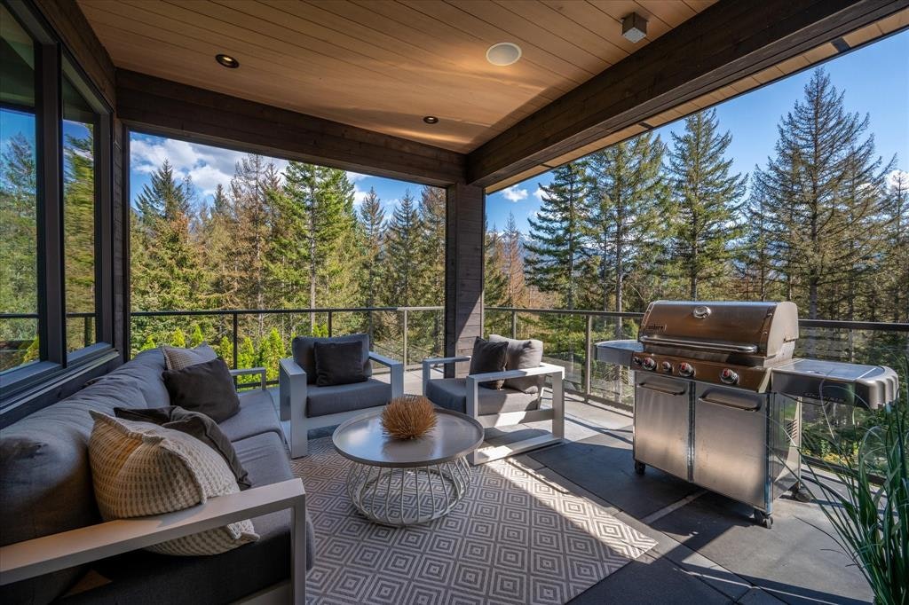 8206 Mountain View Drive, Whistler, BC, V8E 0G3 - 13
