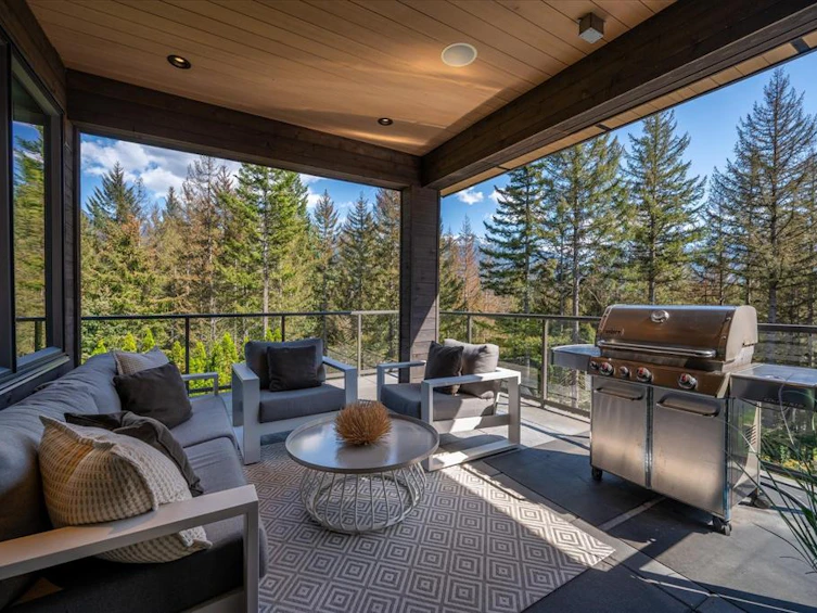 8206 Mountain View Drive, Whistler, BC, V8E 0G3 - 13