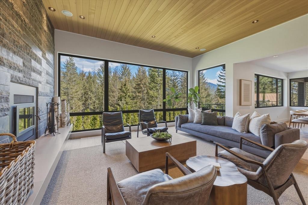 8206 Mountain View Drive, Whistler, BC, V8E 0G3 - 7