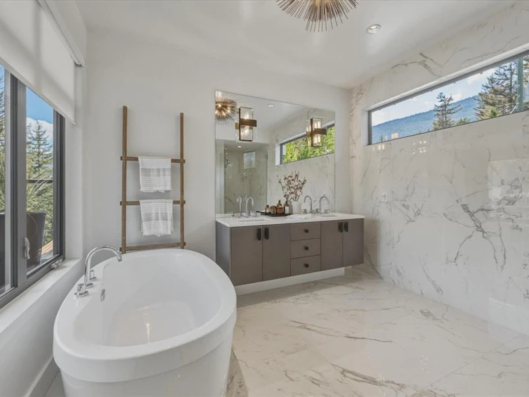 8206 Mountain View Drive, Whistler, BC, V8E 0G3 - 26