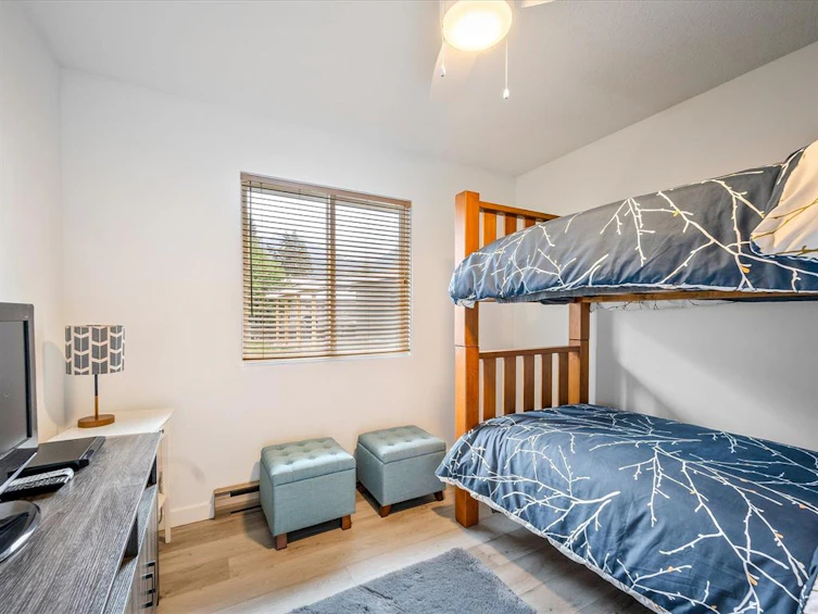 10008 Koocha Road, Whistler, BC, V0N 1L0 - 16
