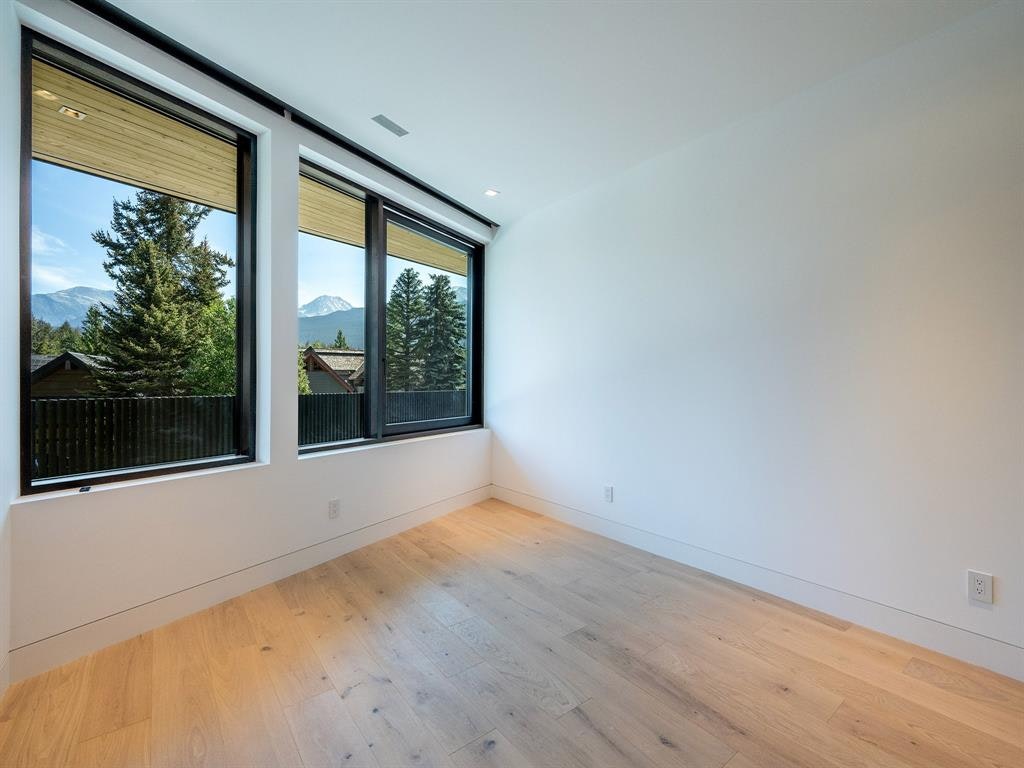 3452 Blueberry Drive, Whistler, BC, V8E 0B9 - 17
